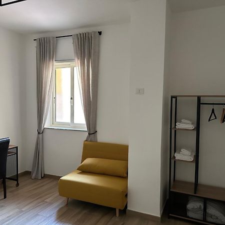 Le Camere Del Nonno Luigi Naples Exterior photo