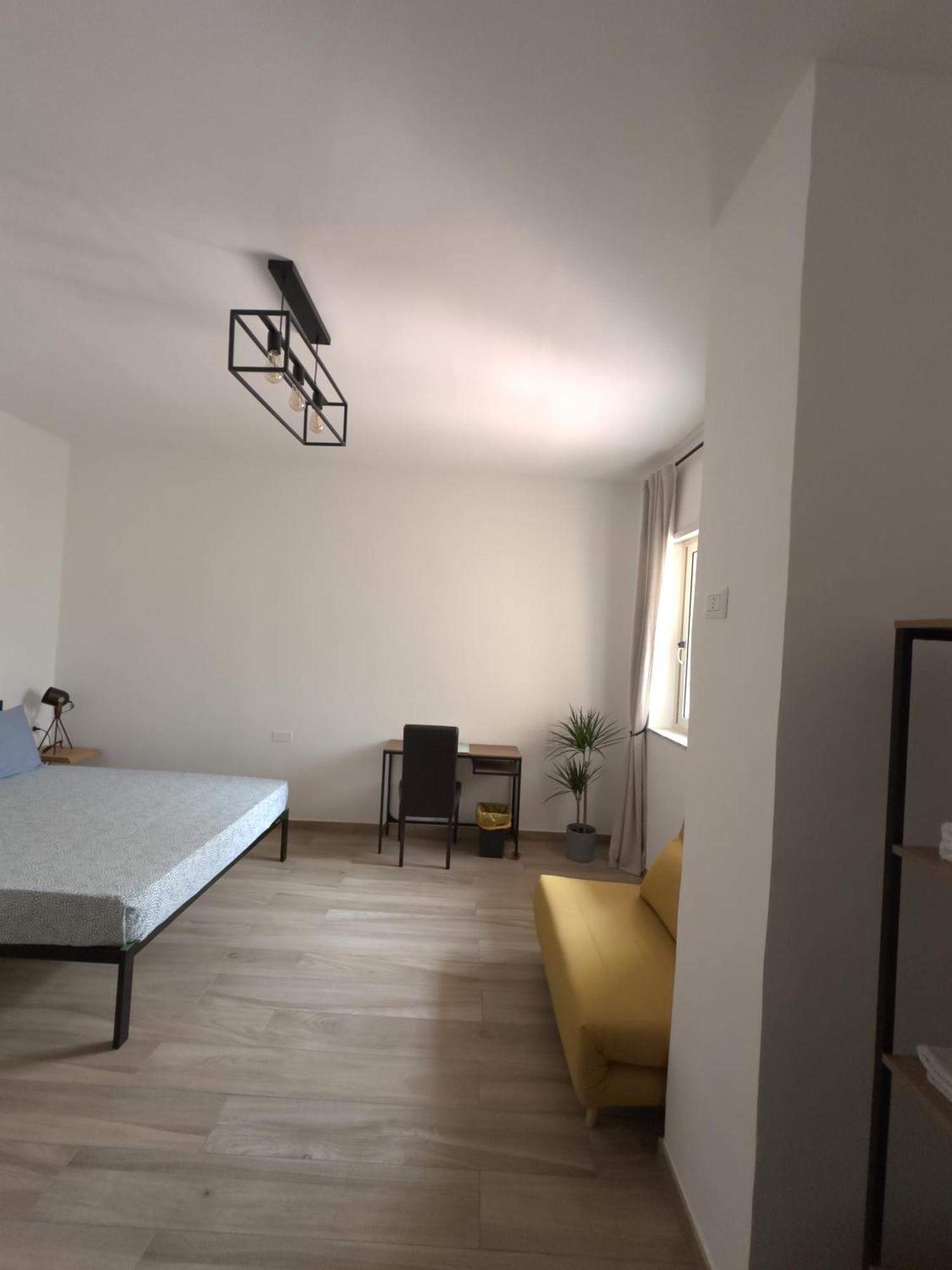 Le Camere Del Nonno Luigi Naples Exterior photo