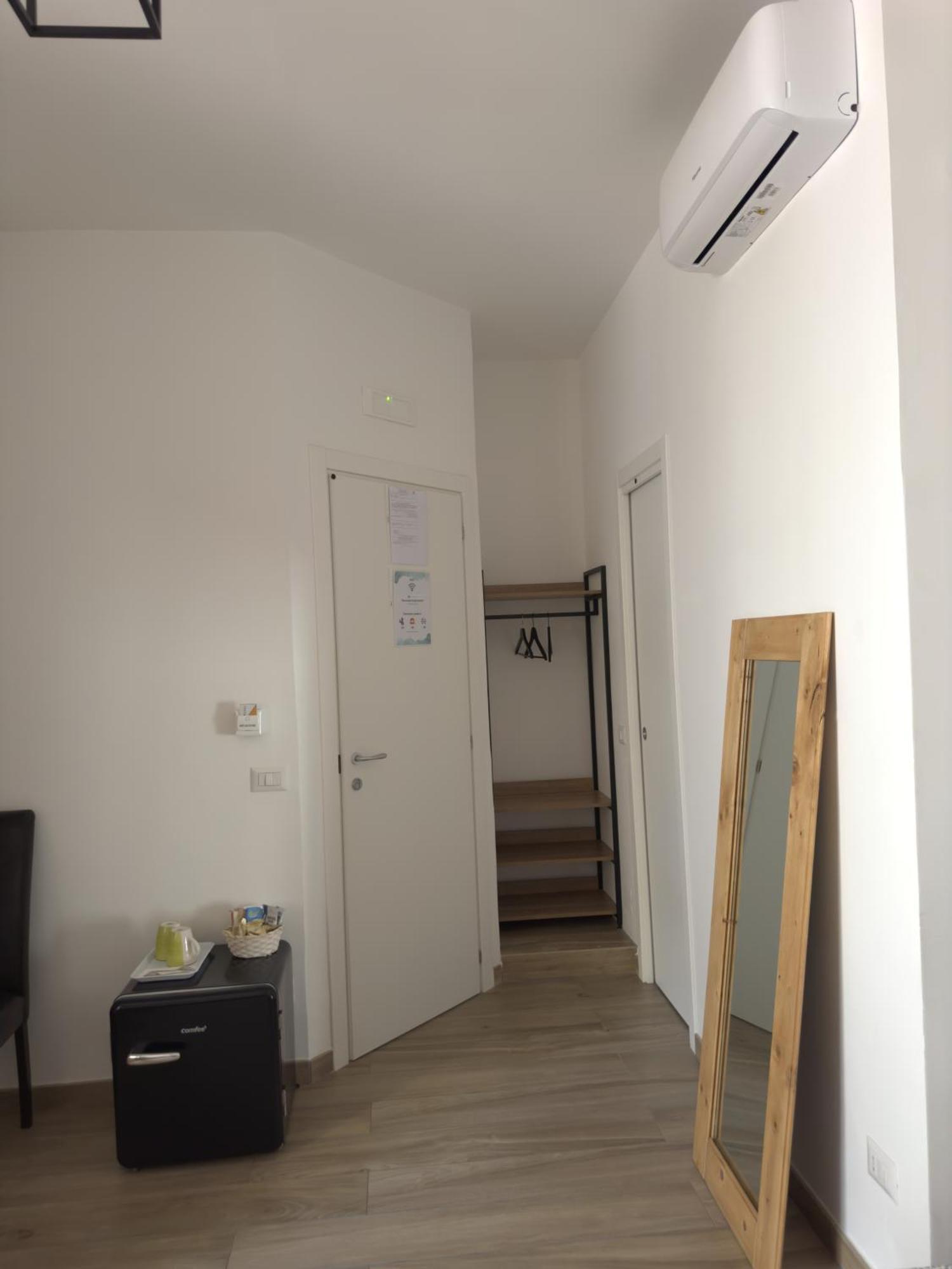 Le Camere Del Nonno Luigi Naples Exterior photo