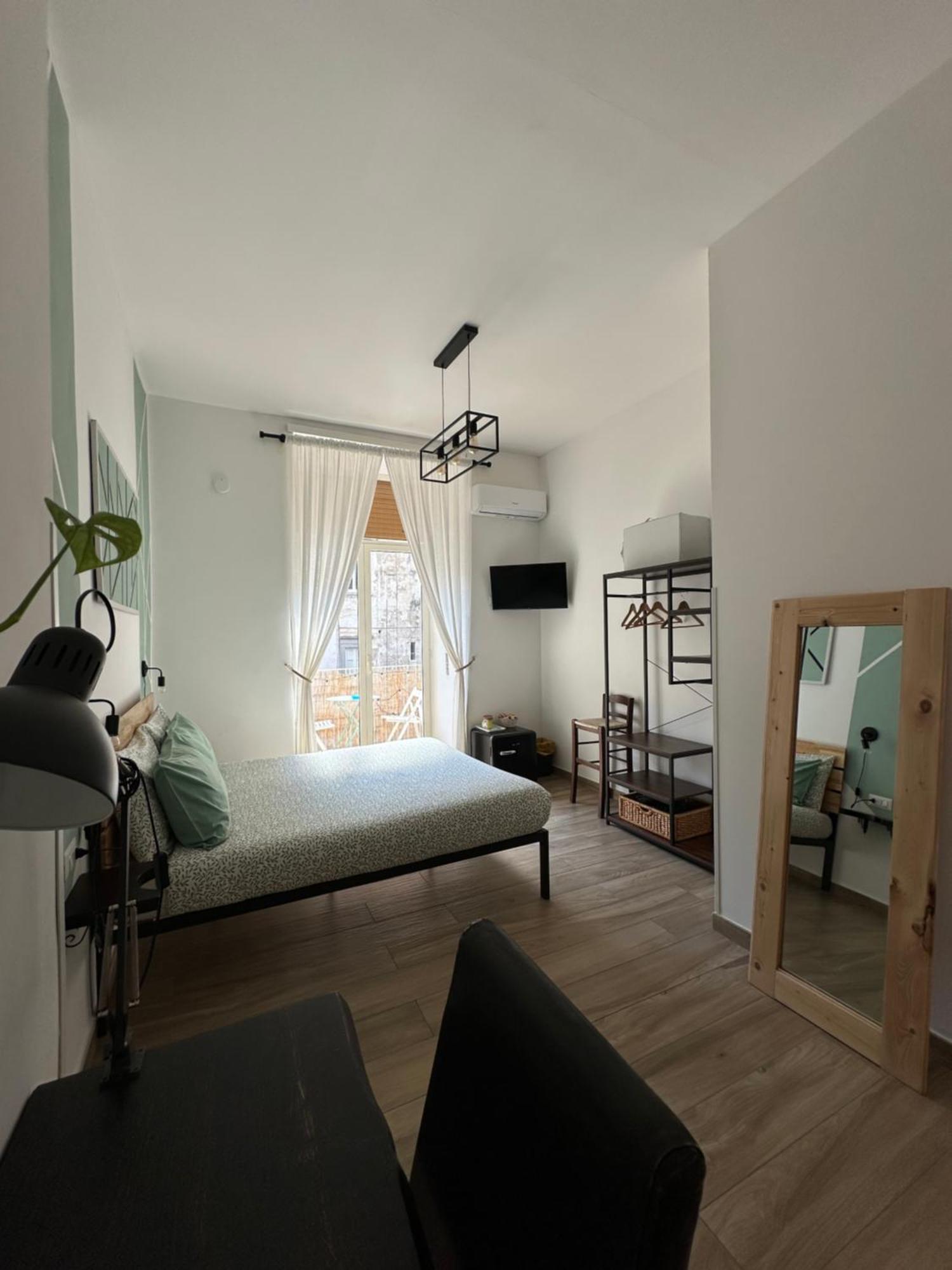 Le Camere Del Nonno Luigi Naples Exterior photo